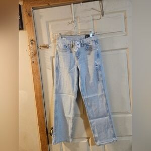 AMERICAN EAGLE HIGH RISE CURVY STRAIGHT JEAN: NEW WITH TAGS: SIZE 2 SHORT